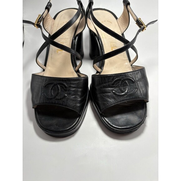 Chanel Block Heels Platform Black CC Logo Leather Sandals Vintage Sz EU 39 9 - Picture 3 of 12